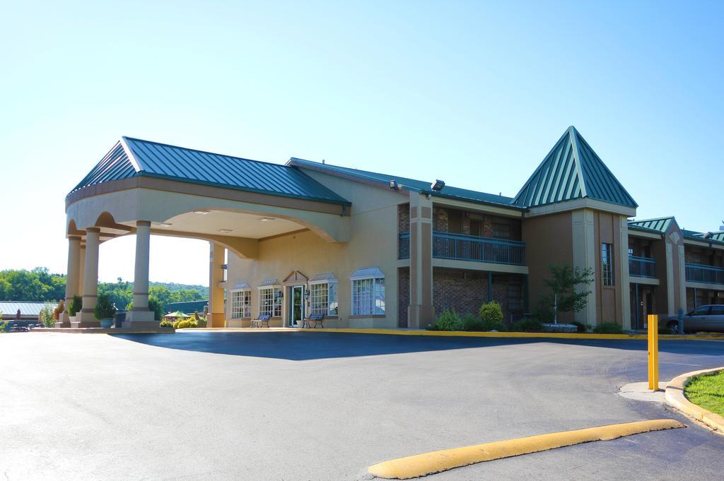 Rodeway Inn & Suites Nashville Buitenkant foto