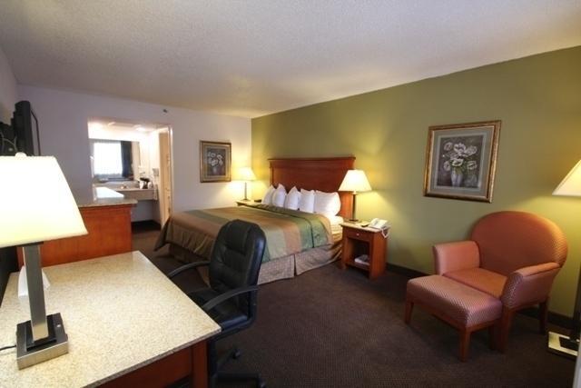 Rodeway Inn & Suites Nashville Buitenkant foto